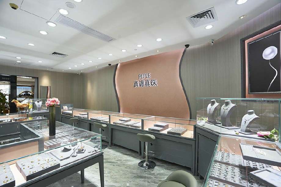 56平米珠寶首飾店設(shè)計效果圖