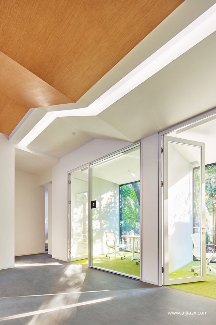 1600平方廠(chǎng)房辦公樓裝修設(shè)計(jì)效果圖