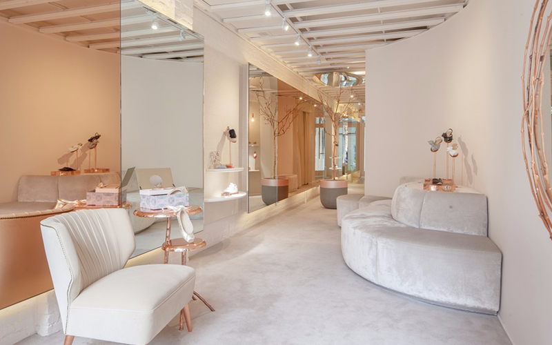 260平米服裝店設(shè)計裝修效果圖