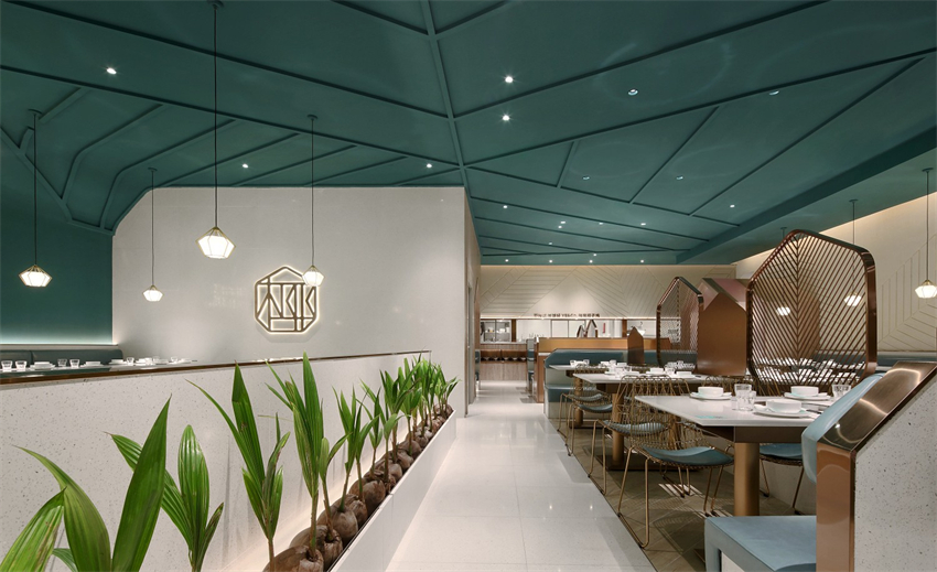 300平米椰子雞火鍋店設(shè)計效果圖