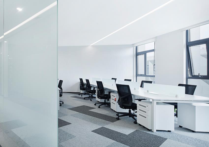 500平鄭州辦公室裝修設(shè)計效果圖