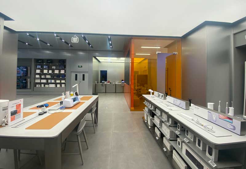 320平米小米授權(quán)體驗店實(shí)裝修景案例