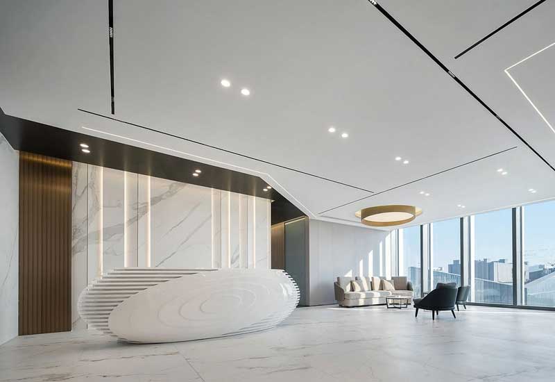 鄭州辦公室裝修施工報(bào)價(jià)合同條款：工期延誤賠償/材料品牌約定關(guān)鍵點(diǎn)